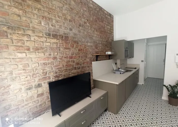 Sunflower アパート *