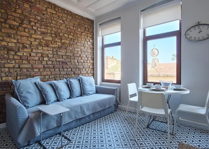 アパート Sunflower イスタンブール