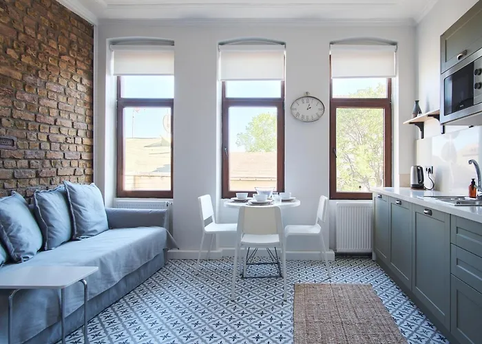 Sunflower イスタンブール