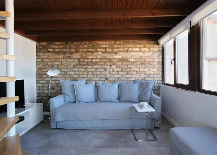 アパート Sunflower イスタンブール